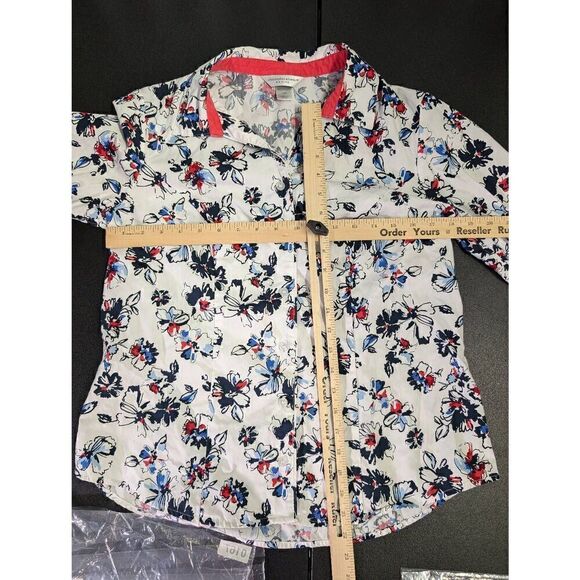 Christopher & Banks Floral Print Button Down Long Sleeve Size Petite Medium - Picture 5 of 5